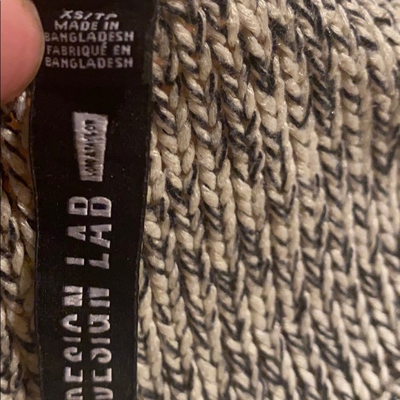 Design lab sweater - Picture 3 of 10